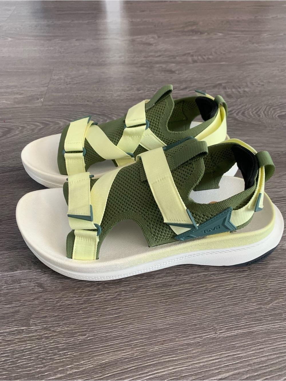 Teva men’s Aventrail Sport Sandals - Breathable Adjustable Strap